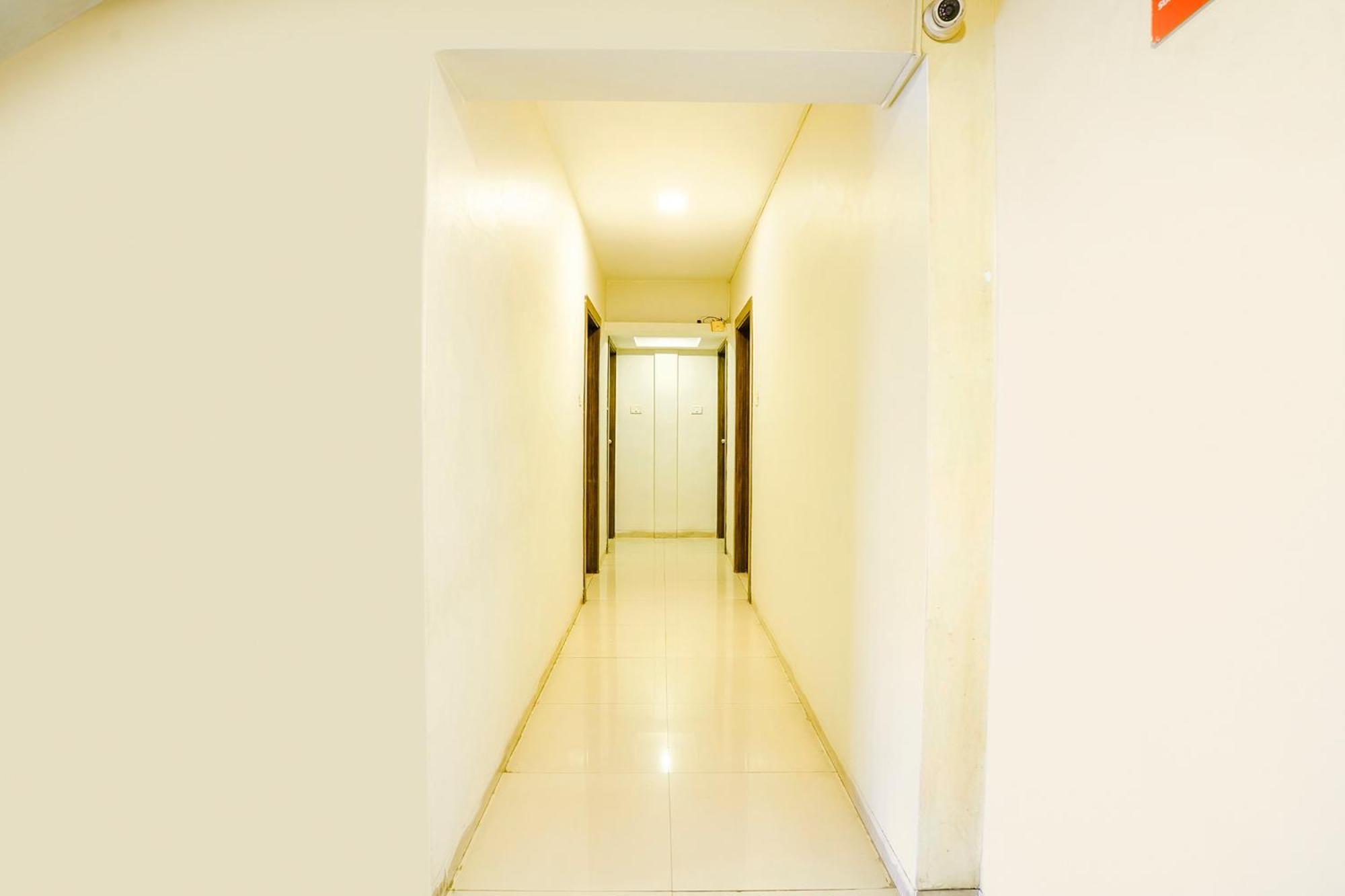 Fabexpress Kuber - Nr Apmc Vashi, Navi Mumbai Hotel ภายนอก รูปภาพ