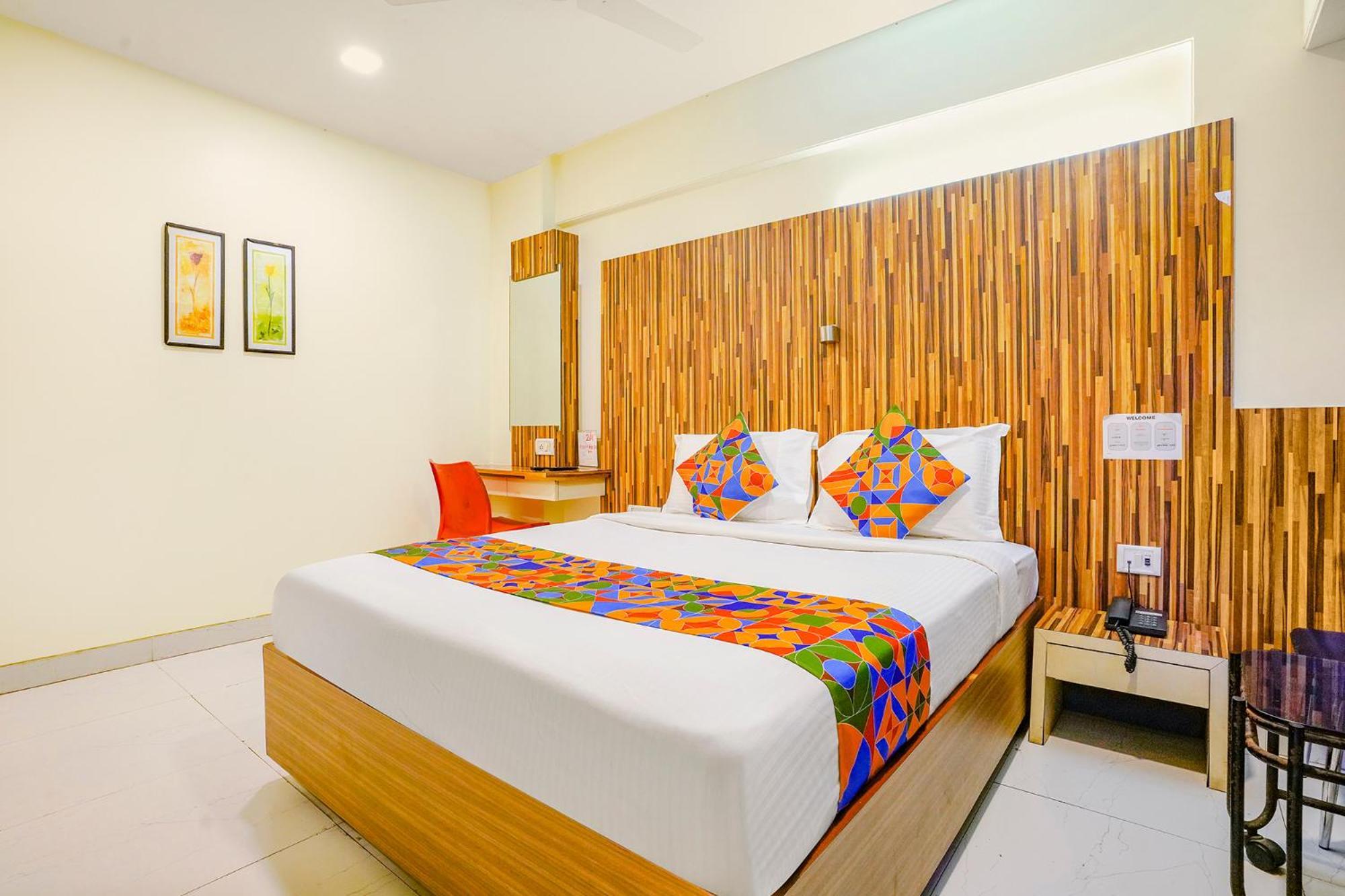 Fabexpress Kuber - Nr Apmc Vashi, Navi Mumbai Hotel ภายนอก รูปภาพ